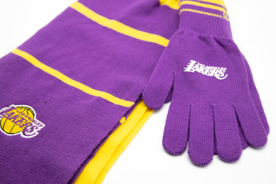 Los Angeles Lakers Scarf and Gloves Set